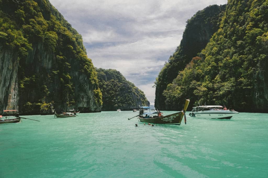 Travel Business Assistance | Vietnam | Boating