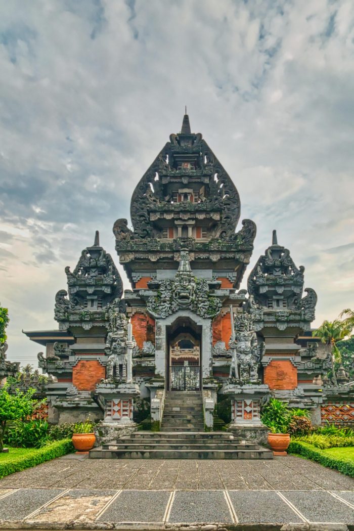 Travel Business Assistance | Indonesia | Temple